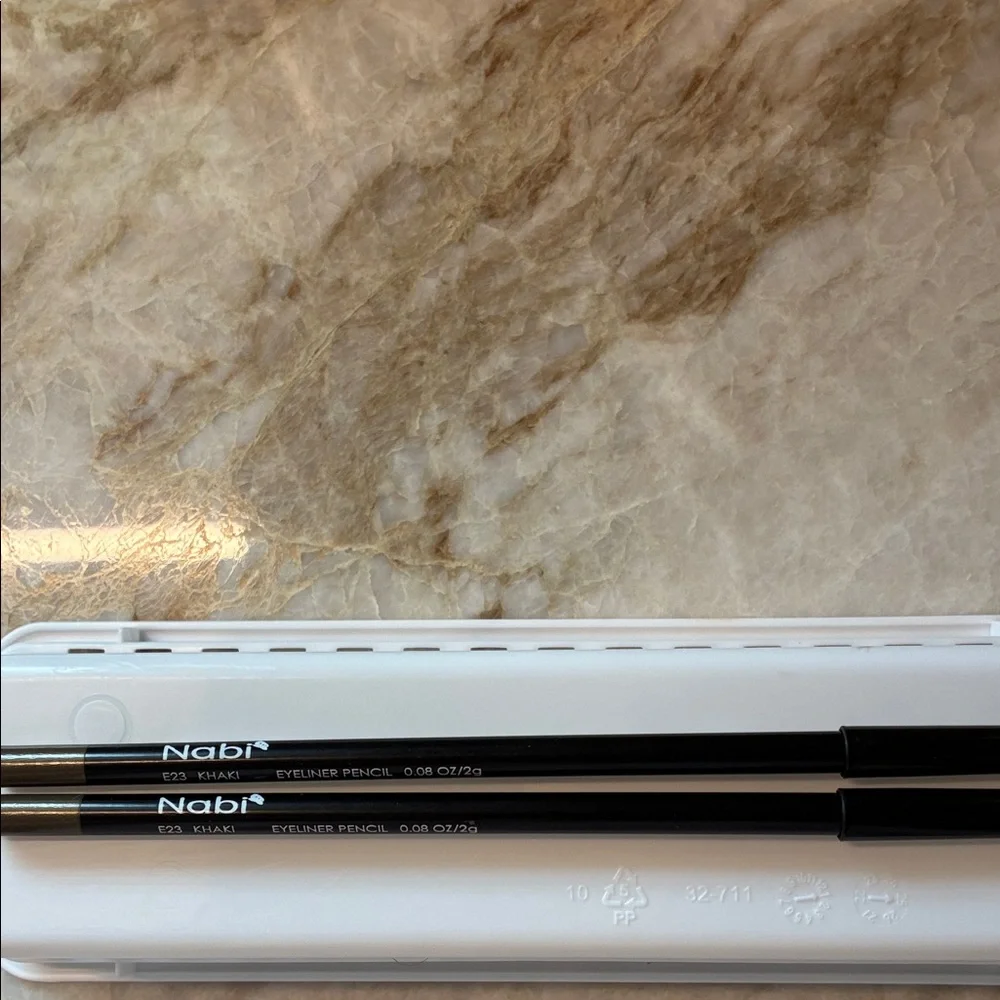 Nabi Khaki D23 Eyeliner Pencil Set of 2